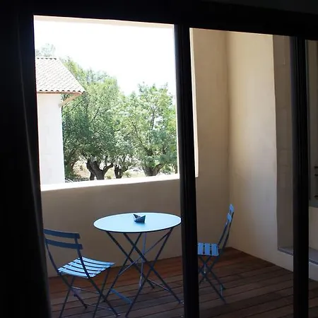 Domaine De La Mandoune Marseillan (Herault)